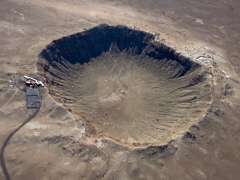 https://mdw-travel-data-us-east-1.s3.amazonaws.com/img/country/United-States/Meteor-Crater/img_04.jpg