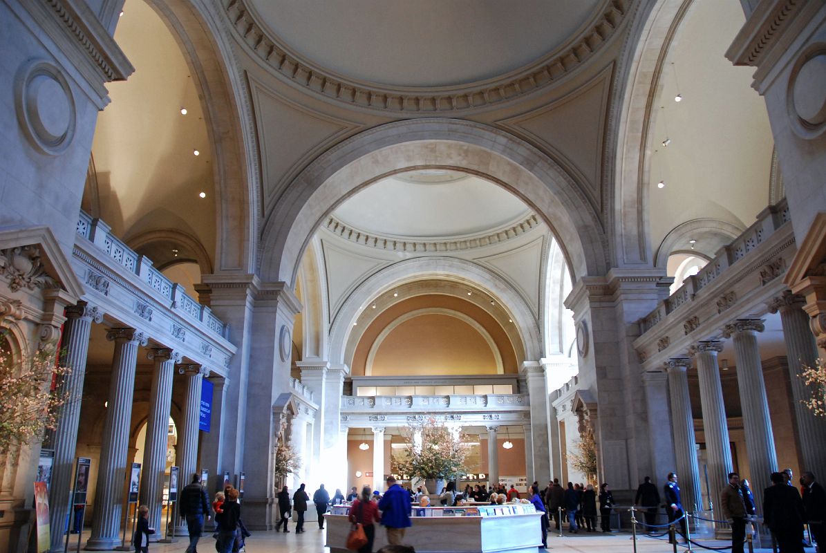 https://mdw-travel-data-us-east-1.s3.amazonaws.com/img/country/United-States/Metropolitan-Museum-of-Art/img_01.jpg