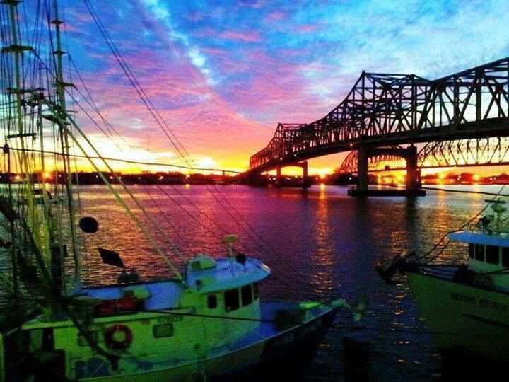 https://mdw-travel-data-us-east-1.s3.amazonaws.com/img/country/United-States/Morgan-City/img_03.jpg