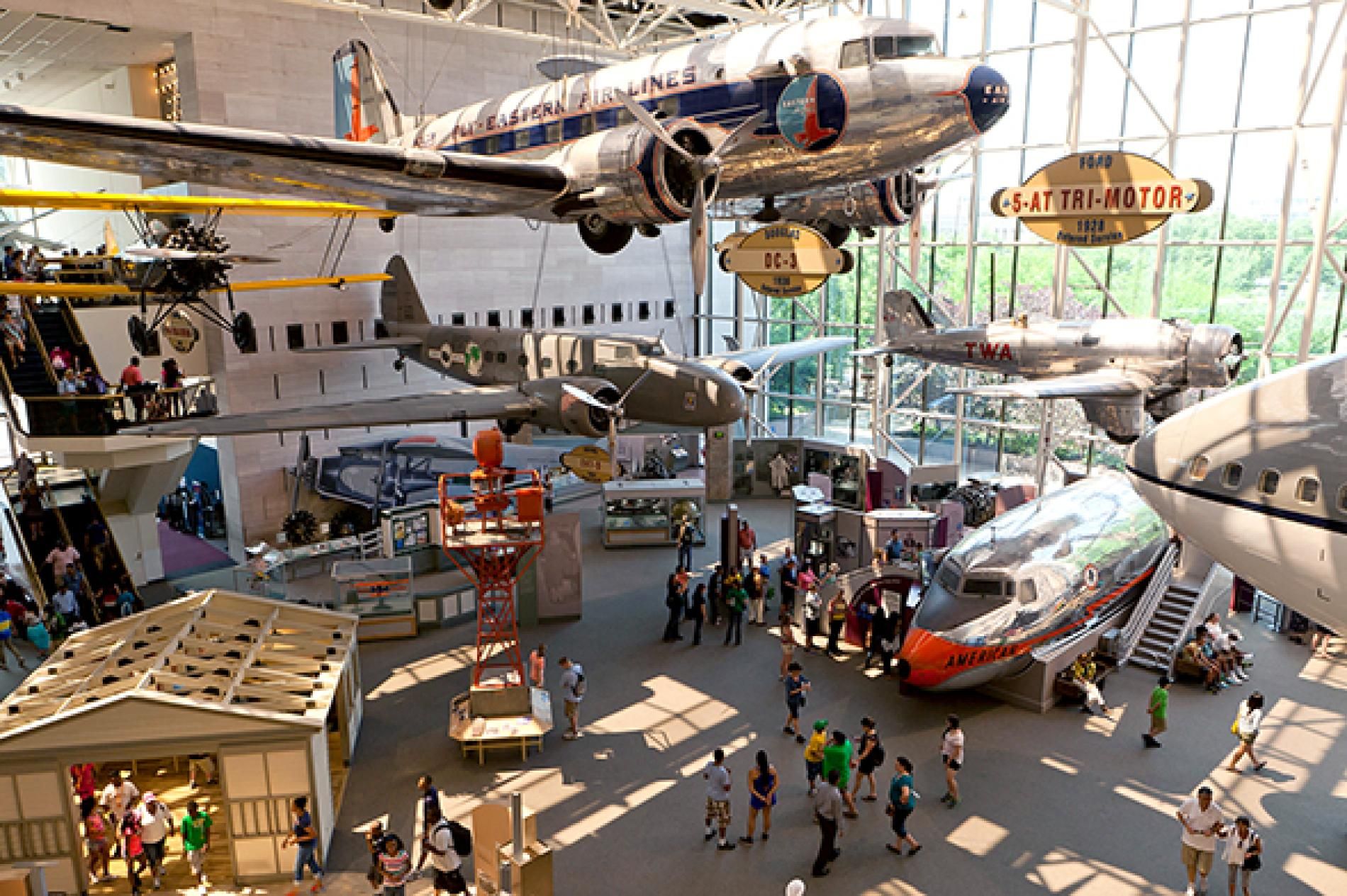 https://mdw-travel-data-us-east-1.s3.amazonaws.com/img/country/United-States/Museum-of-Science/img_00.jpg
