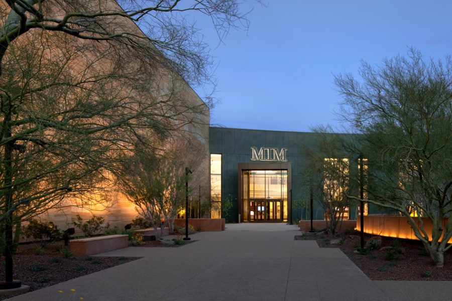 https://mdw-travel-data-us-east-1.s3.amazonaws.com/img/country/United-States/Musical-Instrument-Museum/img_05.jpg