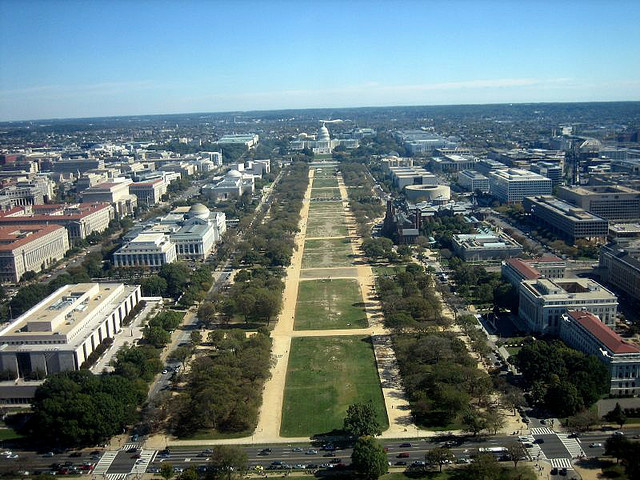https://mdw-travel-data-us-east-1.s3.amazonaws.com/img/country/United-States/National-Mall/img_04.jpg