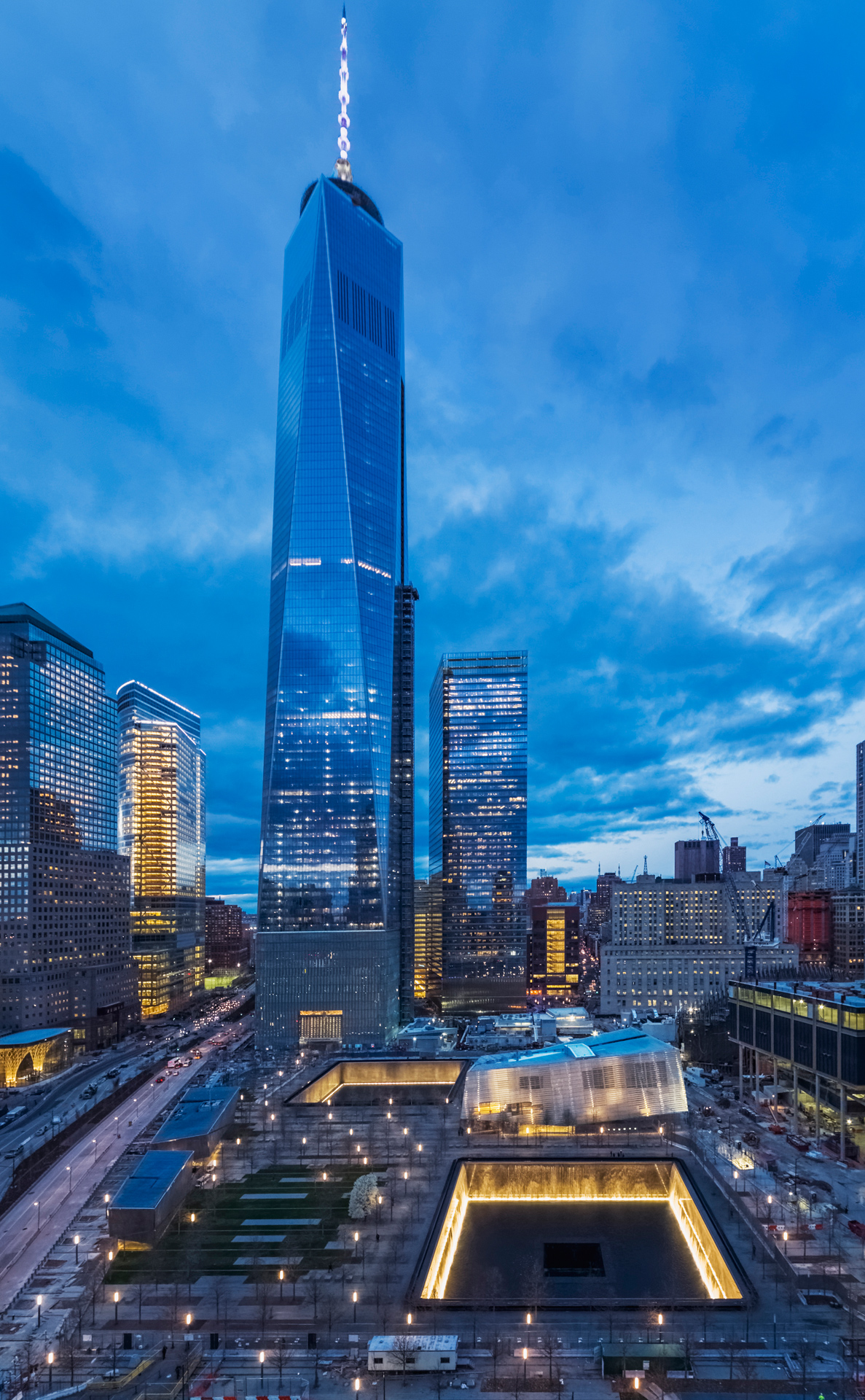 https://mdw-travel-data-us-east-1.s3.amazonaws.com/img/country/United-States/National-September-11-Memorial-and-Museum/img_00.jpg