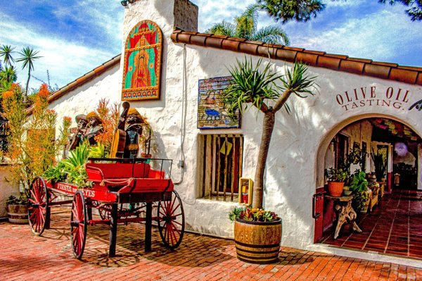 https://mdw-travel-data-us-east-1.s3.amazonaws.com/img/country/United-States/Old-Town-San-Diego-State-Historic-Park/img_00.jpg