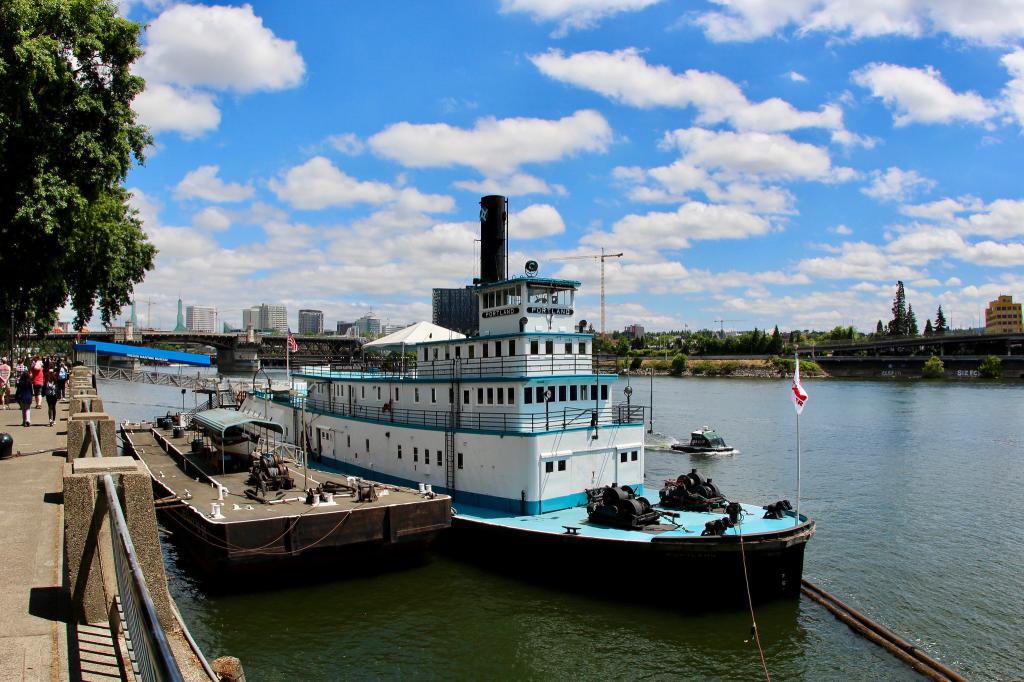 https://mdw-travel-data-us-east-1.s3.amazonaws.com/img/country/United-States/Oregon-Maritime-Museum/img_03.jpg