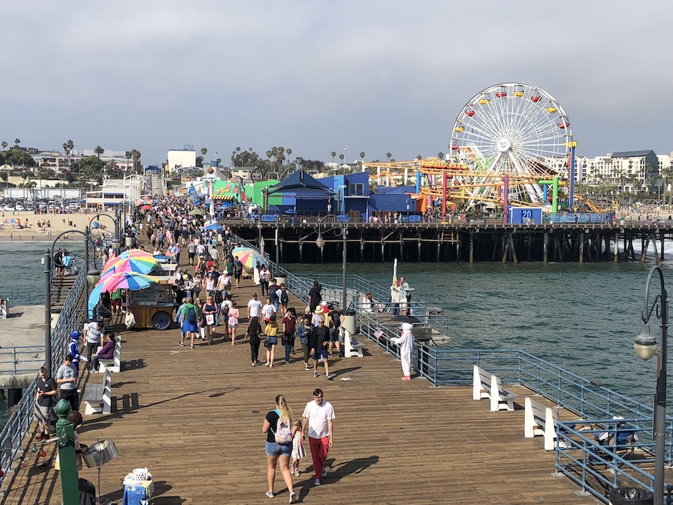 https://mdw-travel-data-us-east-1.s3.amazonaws.com/img/country/United-States/Pacific-Park/img_03.jpg