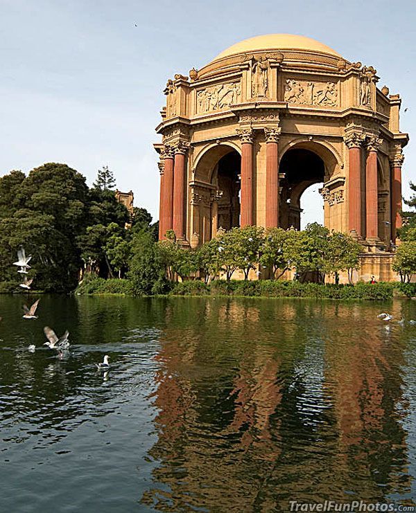 https://mdw-travel-data-us-east-1.s3.amazonaws.com/img/country/United-States/Palace-of-Fine-Arts/img_04.jpg