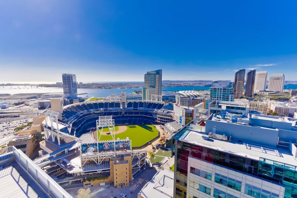 https://mdw-travel-data-us-east-1.s3.amazonaws.com/img/country/United-States/Petco-Park/img_03.jpg