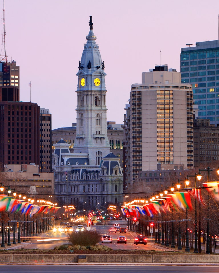https://mdw-travel-data-us-east-1.s3.amazonaws.com/img/country/United-States/Philadelphia-City-Hall/img_05.jpg