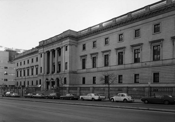 https://mdw-travel-data-us-east-1.s3.amazonaws.com/img/country/United-States/Philadelphia-Mint/img_01.jpg