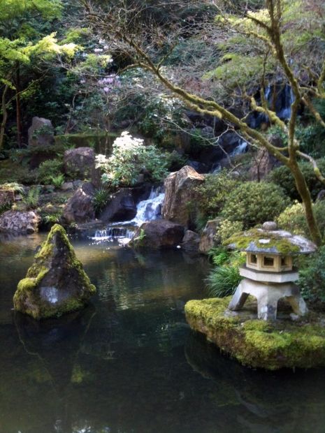https://mdw-travel-data-us-east-1.s3.amazonaws.com/img/country/United-States/Portland-Japanese-Garden/img_03.jpg