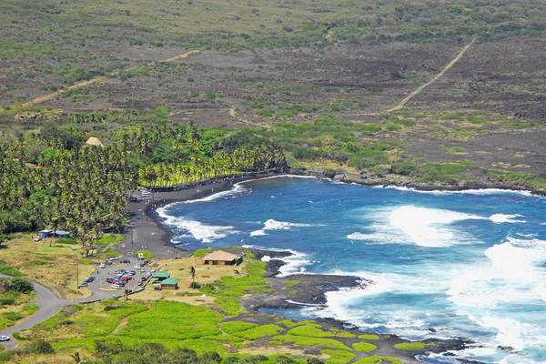 https://mdw-travel-data-us-east-1.s3.amazonaws.com/img/country/United-States/Punaluu-Beach-Park/img_01.jpg
