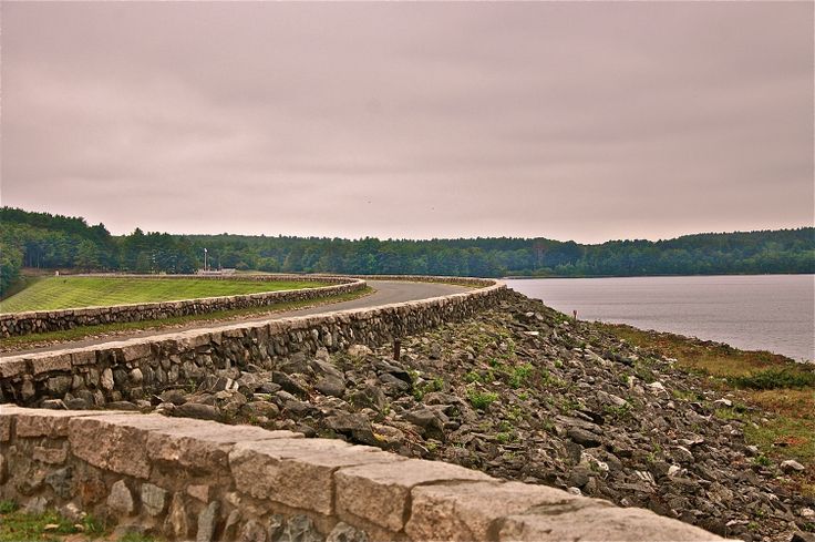 https://mdw-travel-data-us-east-1.s3.amazonaws.com/img/country/United-States/Quabbin-Reservoir/img_03.jpg