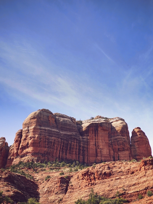 https://mdw-travel-data-us-east-1.s3.amazonaws.com/img/country/United-States/Red-Rock-State-Park/img_01.jpg