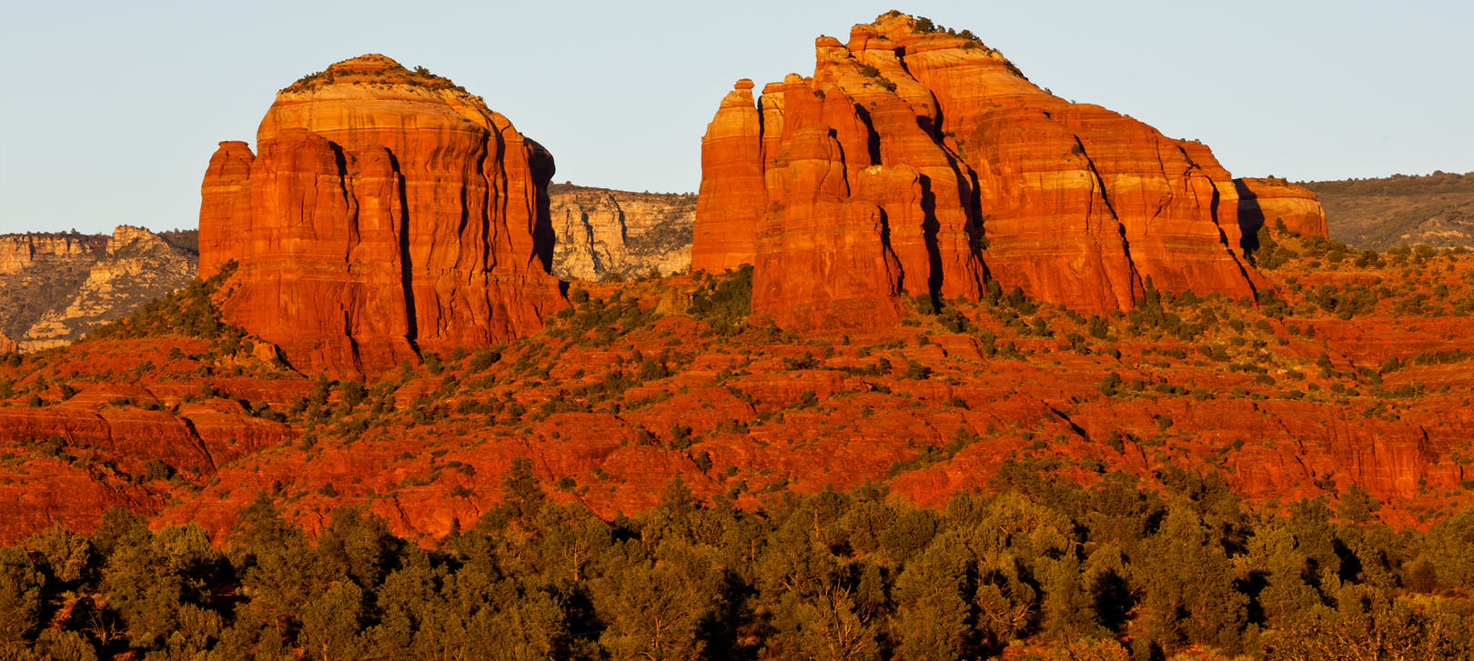 https://mdw-travel-data-us-east-1.s3.amazonaws.com/img/country/United-States/Red-Rock-State-Park/img_02.jpg