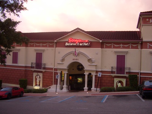 https://mdw-travel-data-us-east-1.s3.amazonaws.com/img/country/United-States/Ripleys-Believe-It-or-Not!-Orlando/img_03.jpg