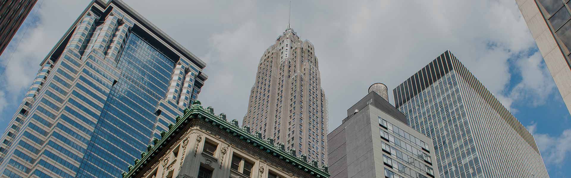 https://mdw-travel-data-us-east-1.s3.amazonaws.com/img/country/United-States/Rockefeller-Center/img_01.jpg