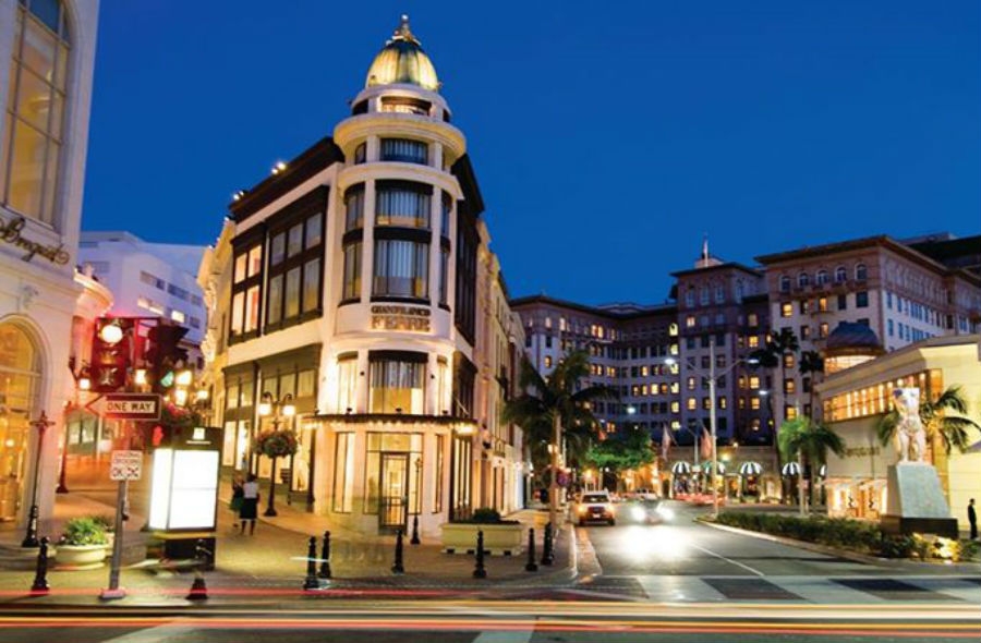 https://mdw-travel-data-us-east-1.s3.amazonaws.com/img/country/United-States/Rodeo-Drive/img_04.jpg