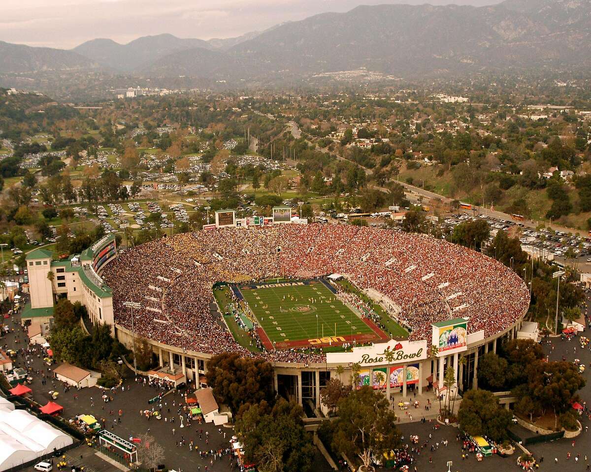 https://mdw-travel-data-us-east-1.s3.amazonaws.com/img/country/United-States/Rose-Bowl-Stadium/img_05.jpg
