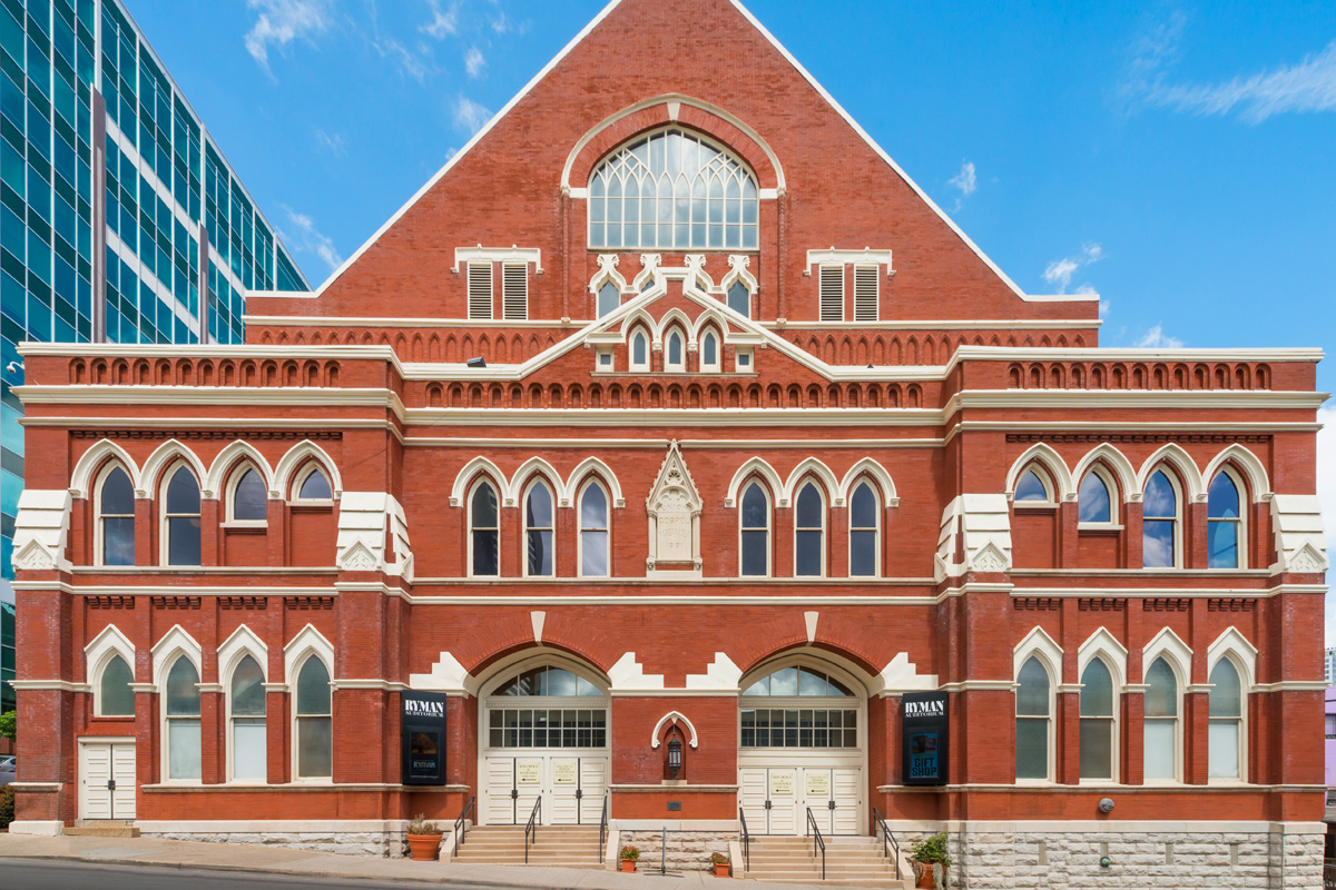 https://mdw-travel-data-us-east-1.s3.amazonaws.com/img/country/United-States/Ryman-Auditorium/img_00.jpg