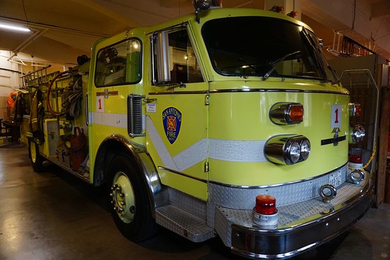 https://mdw-travel-data-us-east-1.s3.amazonaws.com/img/country/United-States/San-Antonio-Fire-Museum/img_03.jpg