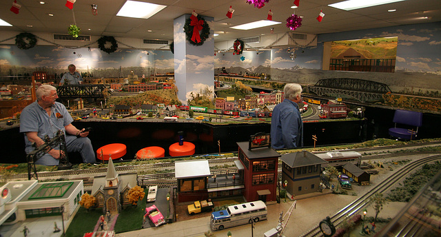 https://mdw-travel-data-us-east-1.s3.amazonaws.com/img/country/United-States/San-Diego-Model-Railroad-Museum/img_05.jpg