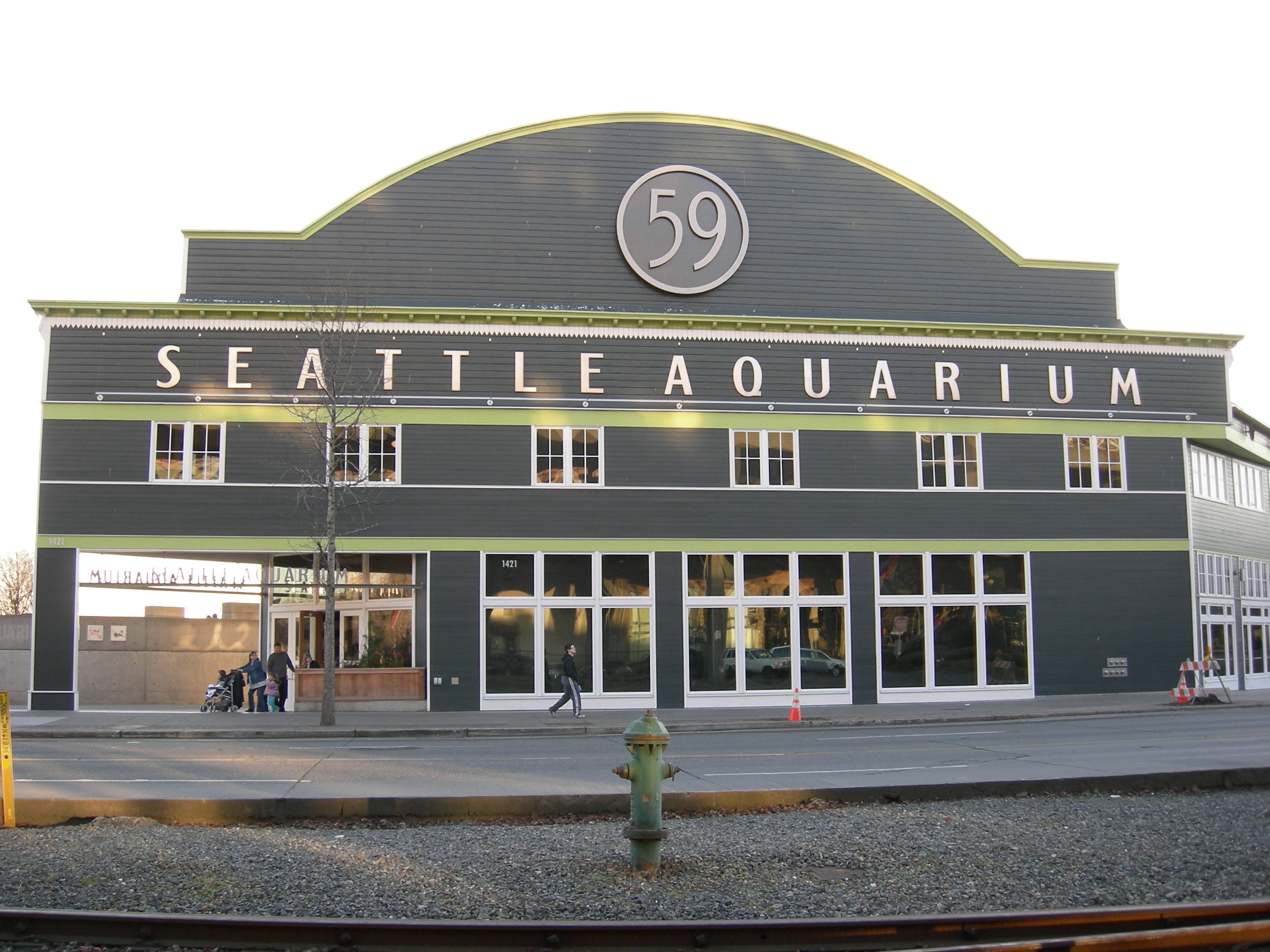 https://mdw-travel-data-us-east-1.s3.amazonaws.com/img/country/United-States/Seattle-Aquarium/img_00.jpg