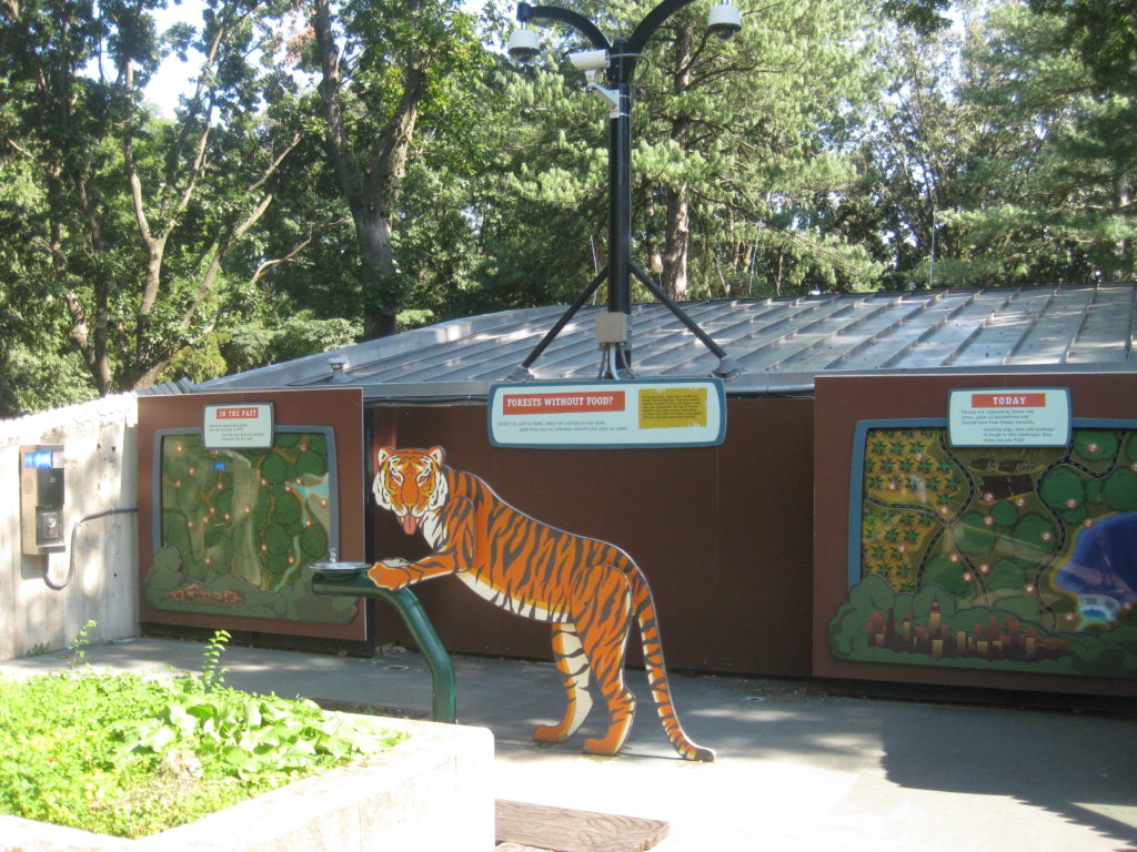 https://mdw-travel-data-us-east-1.s3.amazonaws.com/img/country/United-States/Smithsonian-National-Zoological-Park/img_03.jpg