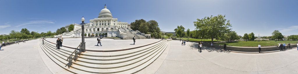 https://mdw-travel-data-us-east-1.s3.amazonaws.com/img/country/United-States/South-Congress-Avenue/img_03.jpg
