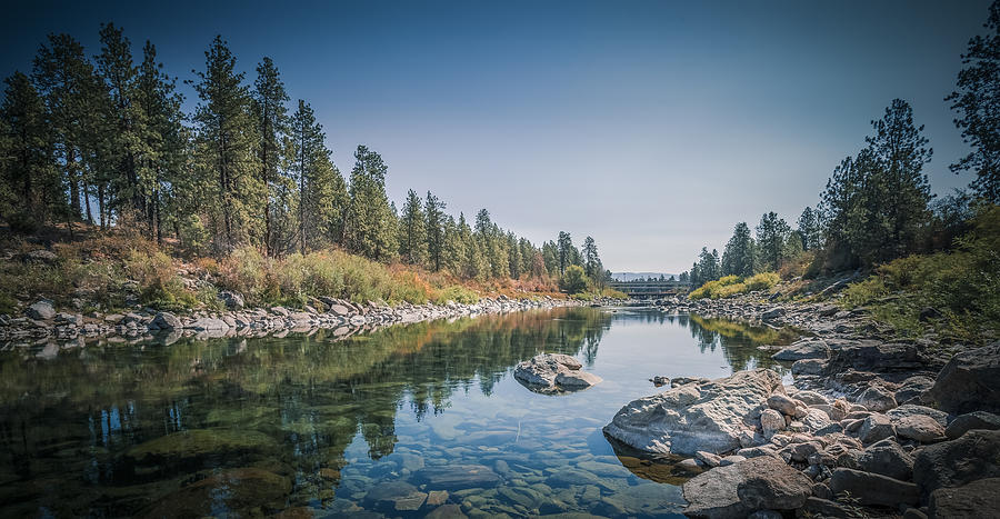 https://mdw-travel-data-us-east-1.s3.amazonaws.com/img/country/United-States/Spokane-River-Centennial-Trail/img_01.jpg