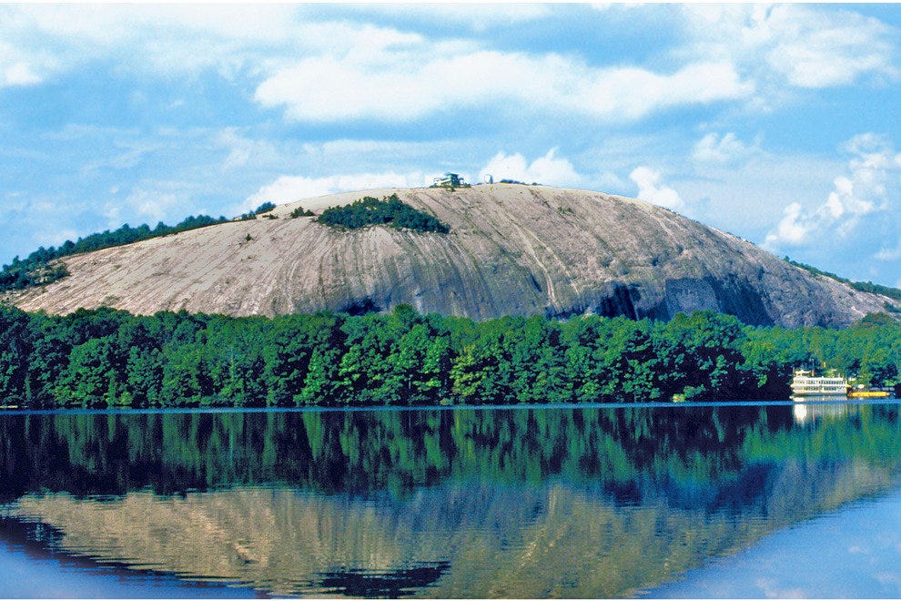 https://mdw-travel-data-us-east-1.s3.amazonaws.com/img/country/United-States/Stone-Mountain-Park/img_05.jpg