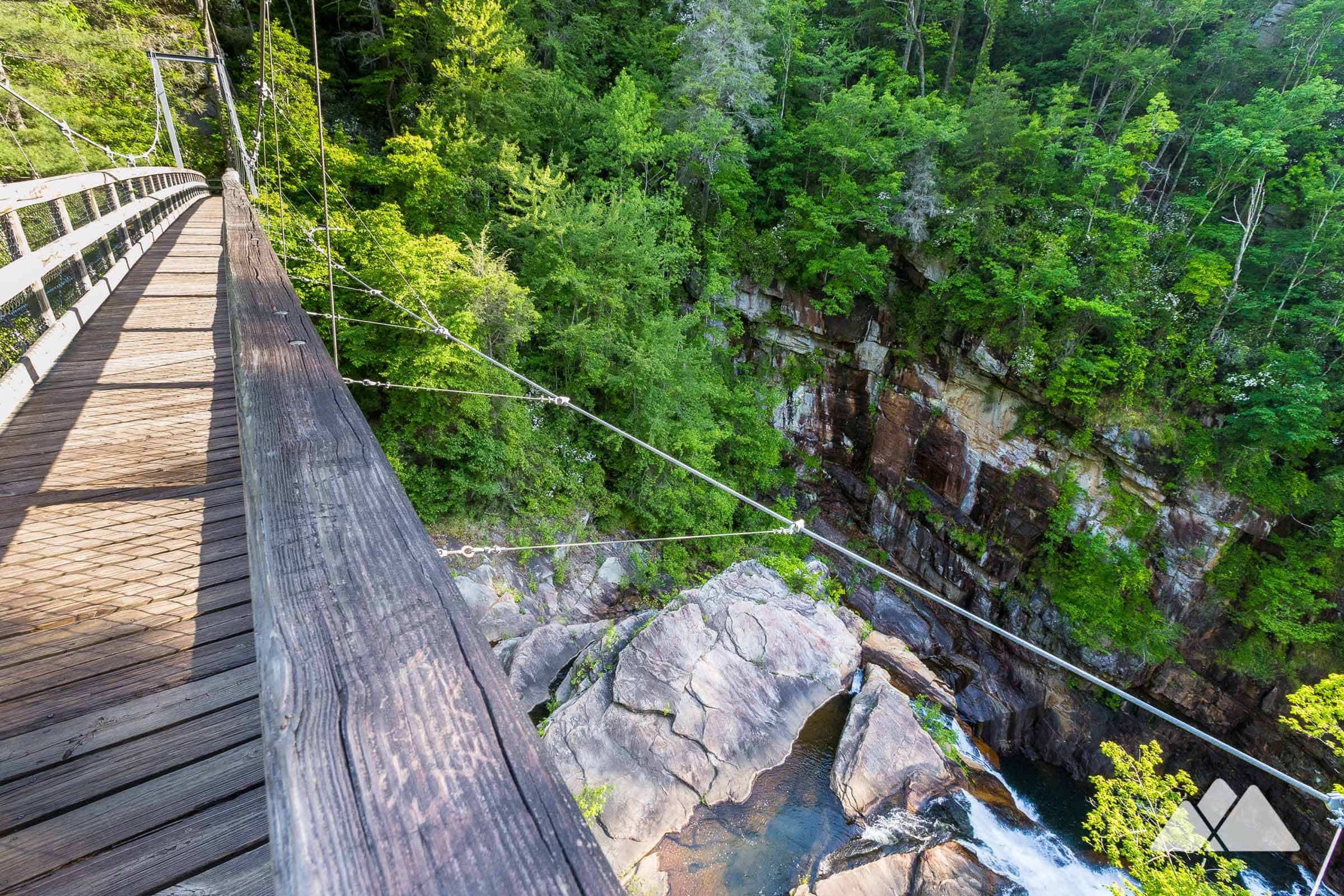 https://mdw-travel-data-us-east-1.s3.amazonaws.com/img/country/United-States/Tallulah-Gorge-State-Park/img_02.jpg