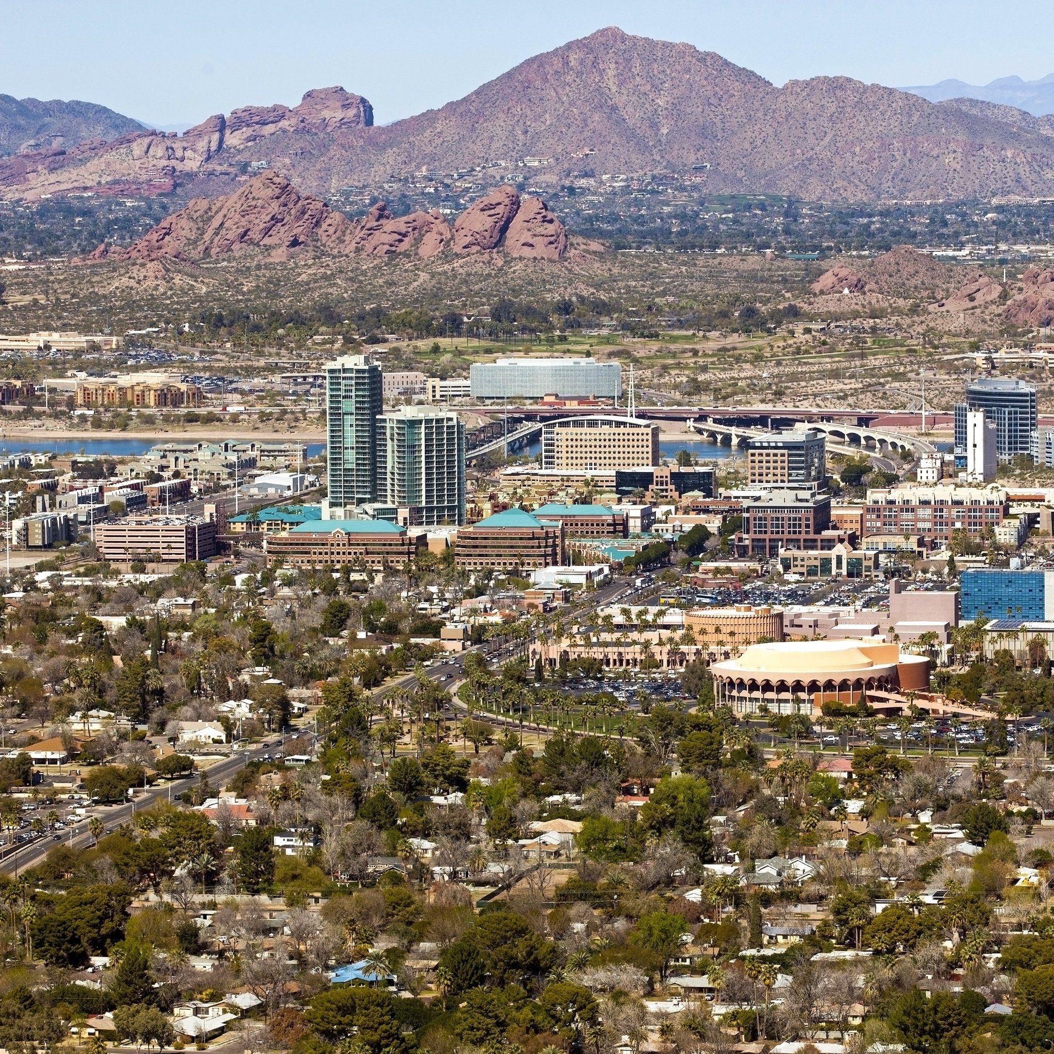 https://mdw-travel-data-us-east-1.s3.amazonaws.com/img/country/United-States/Tempe-Town-Lake/img_04.jpg