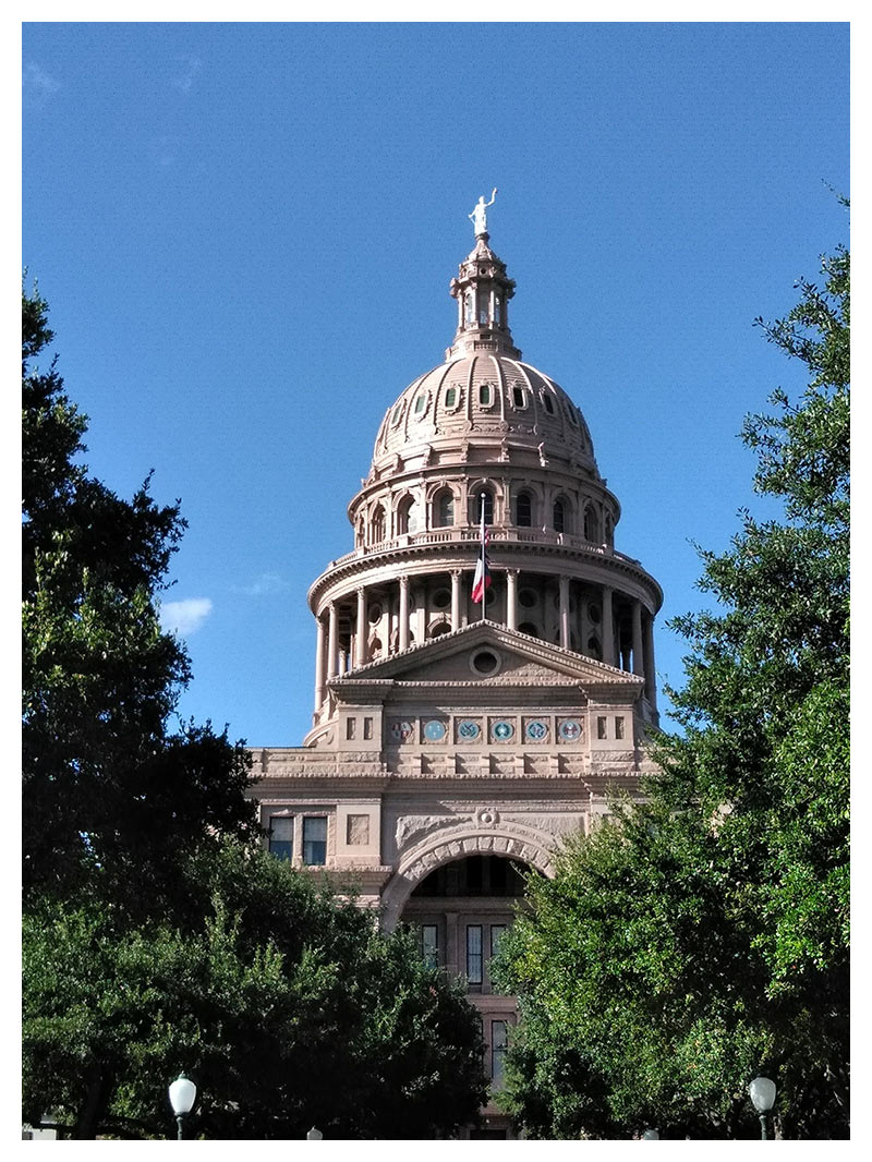 https://mdw-travel-data-us-east-1.s3.amazonaws.com/img/country/United-States/Texas-State-Capitol/img_05.jpg