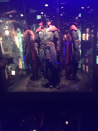 https://mdw-travel-data-us-east-1.s3.amazonaws.com/img/country/United-States/The-Franklin-Institute/img_04.jpg