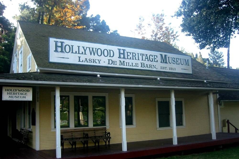 https://mdw-travel-data-us-east-1.s3.amazonaws.com/img/country/United-States/The-Hollywood-Museum/img_03.jpg