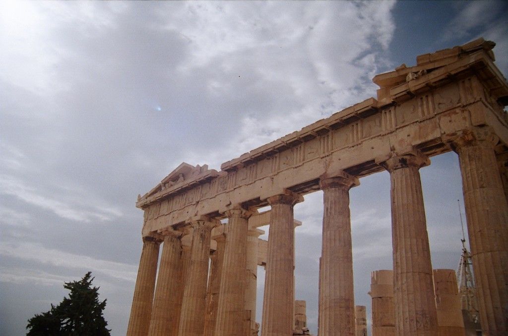https://mdw-travel-data-us-east-1.s3.amazonaws.com/img/country/United-States/The-Parthenon/img_03.jpg