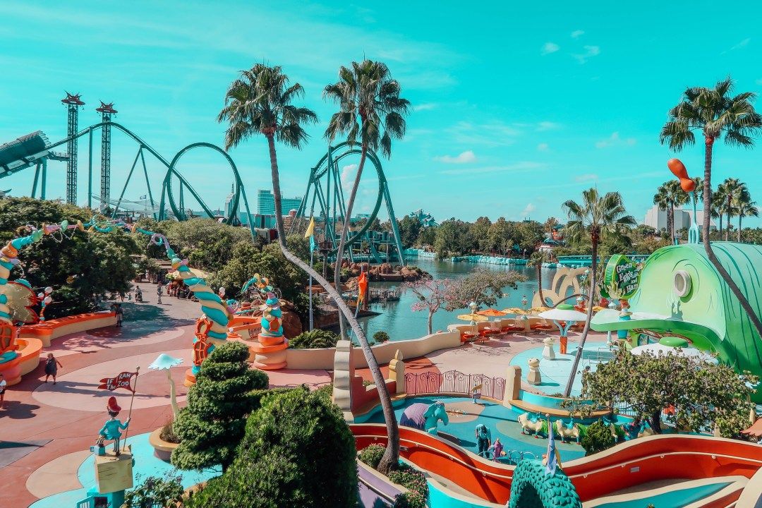 https://mdw-travel-data-us-east-1.s3.amazonaws.com/img/country/United-States/Universals-Islands-of-Adventure/img_02.jpg