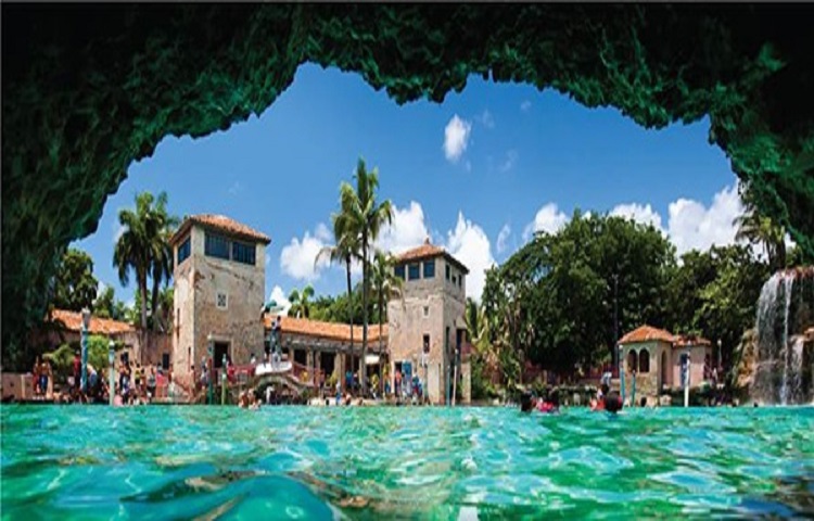https://mdw-travel-data-us-east-1.s3.amazonaws.com/img/country/United-States/Venetian-Pool/img_02.jpg