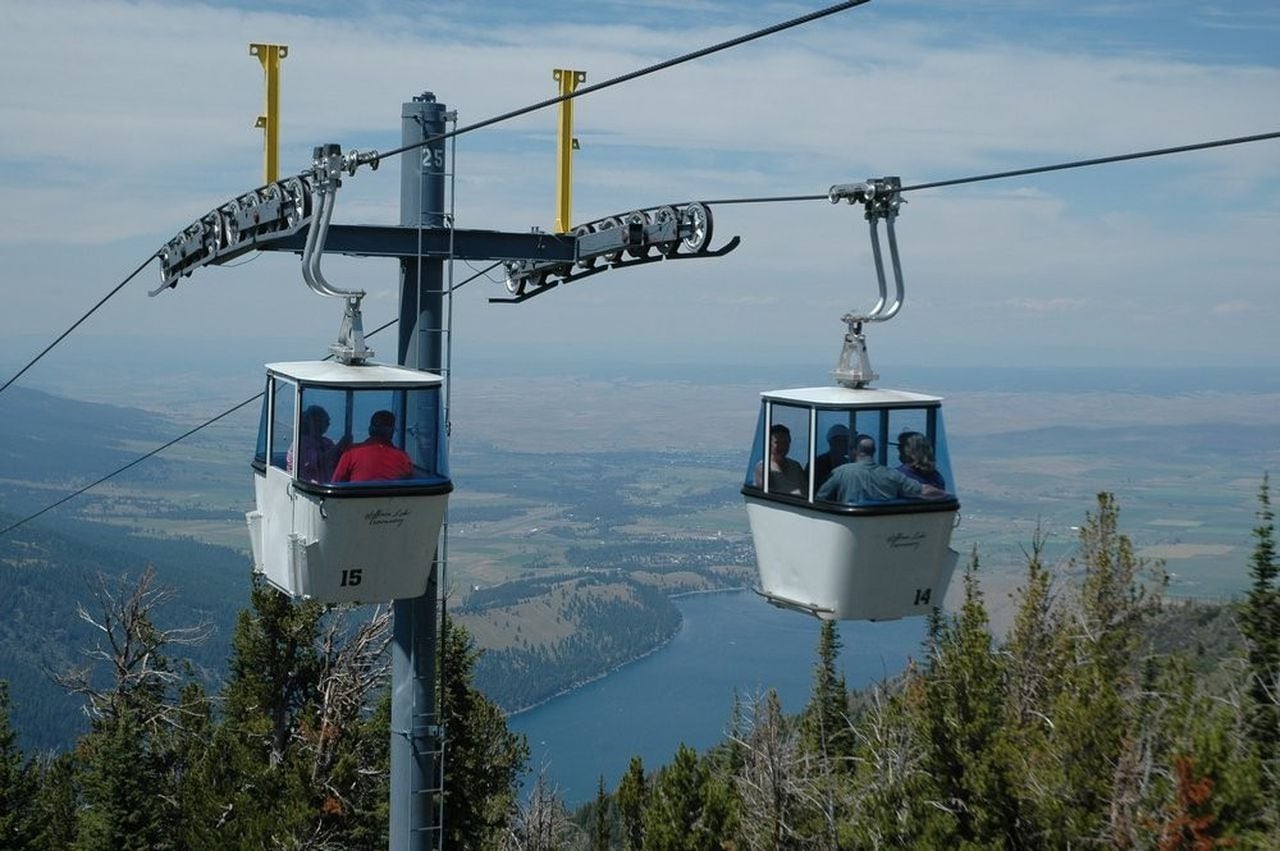 https://mdw-travel-data-us-east-1.s3.amazonaws.com/img/country/United-States/Wallowa-Lake-Tramway/img_01.jpg