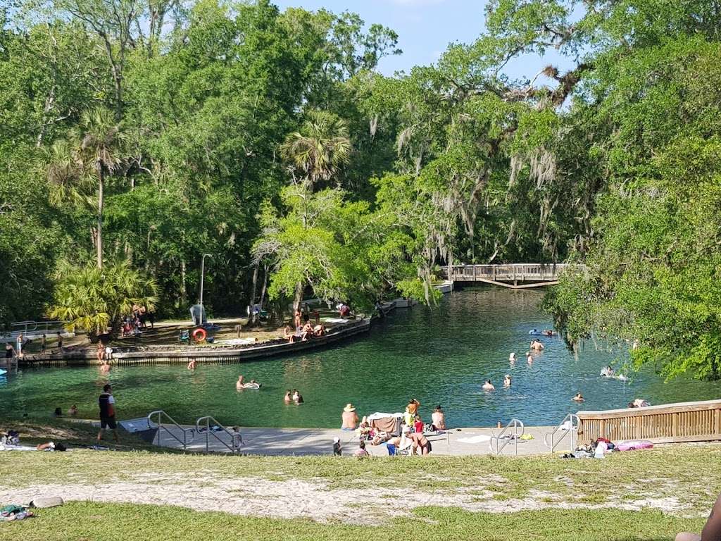 https://mdw-travel-data-us-east-1.s3.amazonaws.com/img/country/United-States/Wekiwa-Springs-State-Park/img_03.jpg