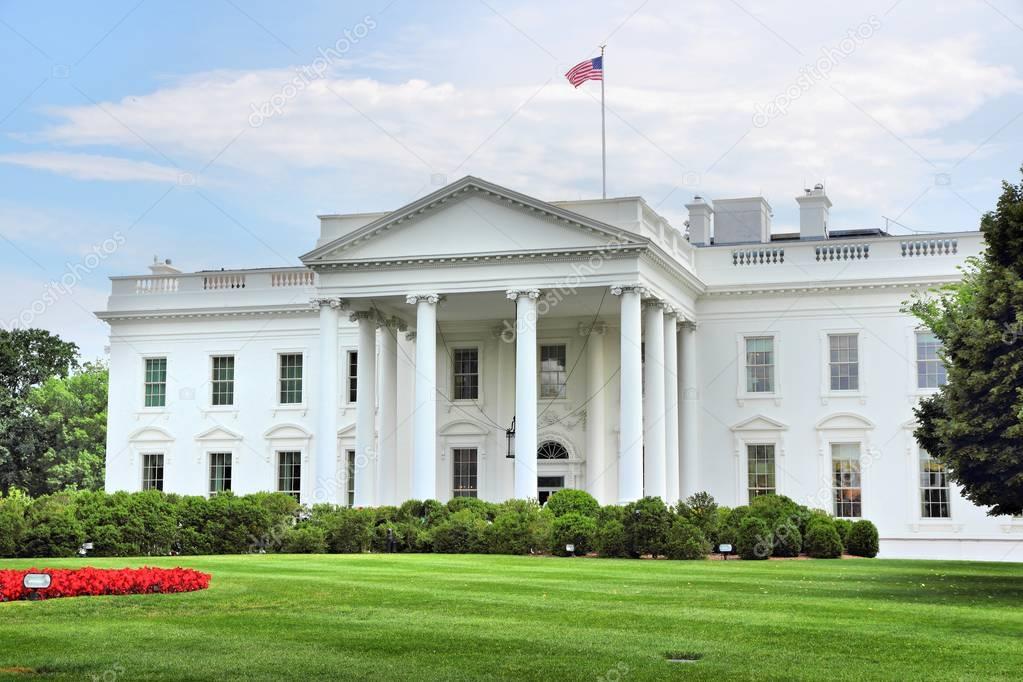 https://mdw-travel-data-us-east-1.s3.amazonaws.com/img/country/United-States/White-House/img_02.jpg