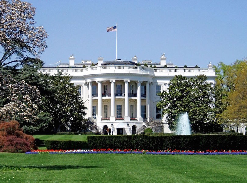 https://mdw-travel-data-us-east-1.s3.amazonaws.com/img/country/United-States/White-House/img_04.jpg