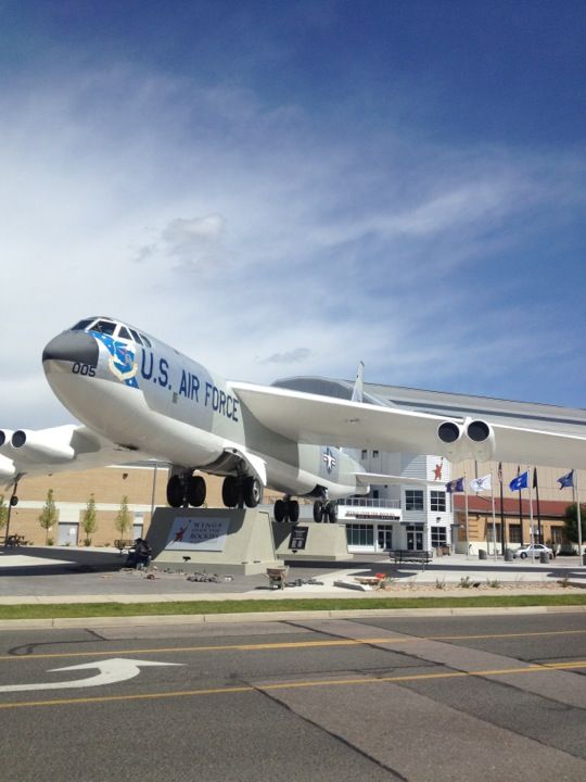 https://mdw-travel-data-us-east-1.s3.amazonaws.com/img/country/United-States/Wings-Over-the-Rockies-Air-&-Space-Museum/img_03.jpg