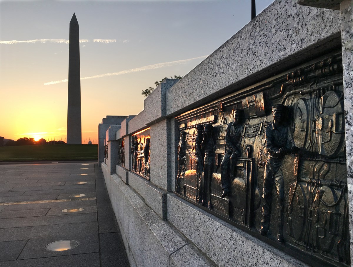 https://mdw-travel-data-us-east-1.s3.amazonaws.com/img/country/United-States/World-War-II-Memorial/img_02.jpg