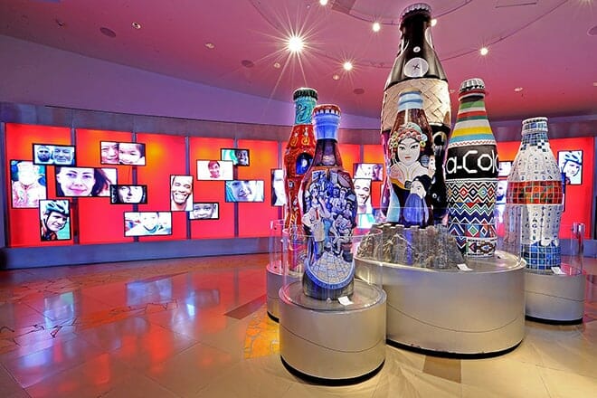 https://mdw-travel-data-us-east-1.s3.amazonaws.com/img/country/United-States/World-of-Coca-Cola/img_03.jpg
