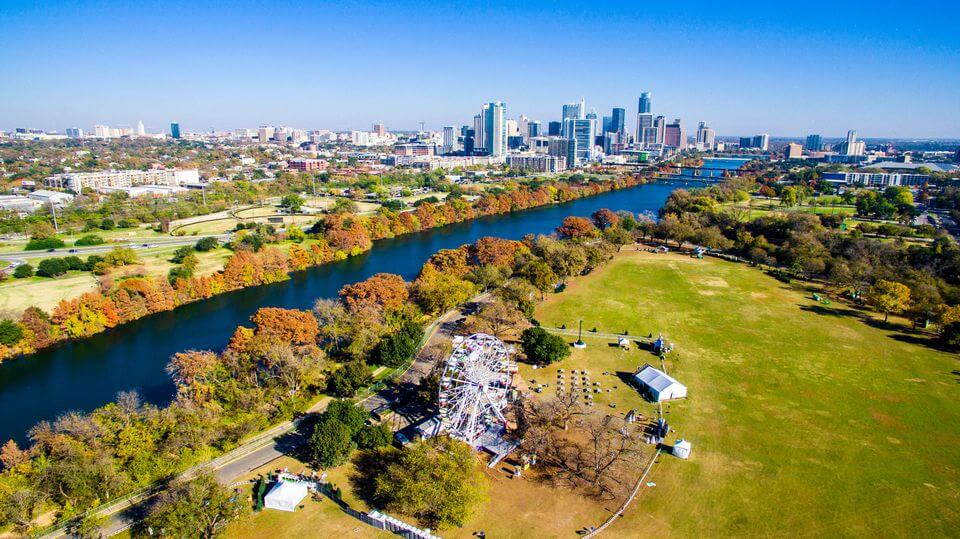 https://mdw-travel-data-us-east-1.s3.amazonaws.com/img/country/United-States/Zilker-Metropolitan-Park/img_00.jpg