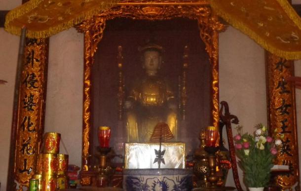 https://mdw-travel-data-us-east-1.s3.amazonaws.com/img/country/Vietnam/Ba-Trieu-Temple/img_03.jpg