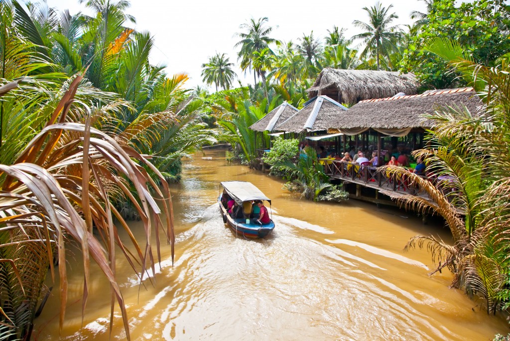 https://mdw-travel-data-us-east-1.s3.amazonaws.com/img/country/Vietnam/Ben-Tre-Province/img_00.jpg