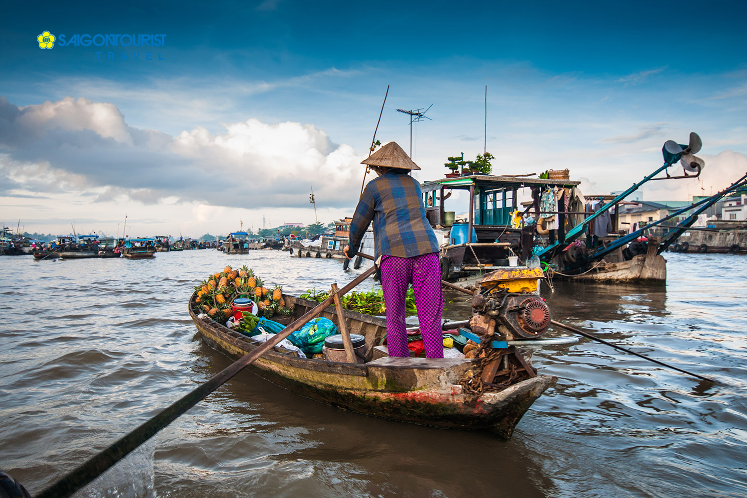 https://mdw-travel-data-us-east-1.s3.amazonaws.com/img/country/Vietnam/Cai-Be-Floating-Market/img_00.jpg